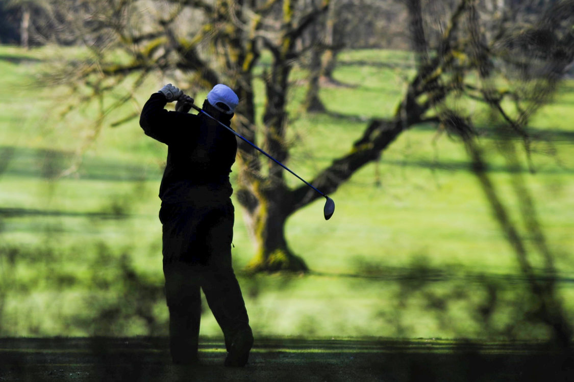 photo of a golfer at Glendoveer