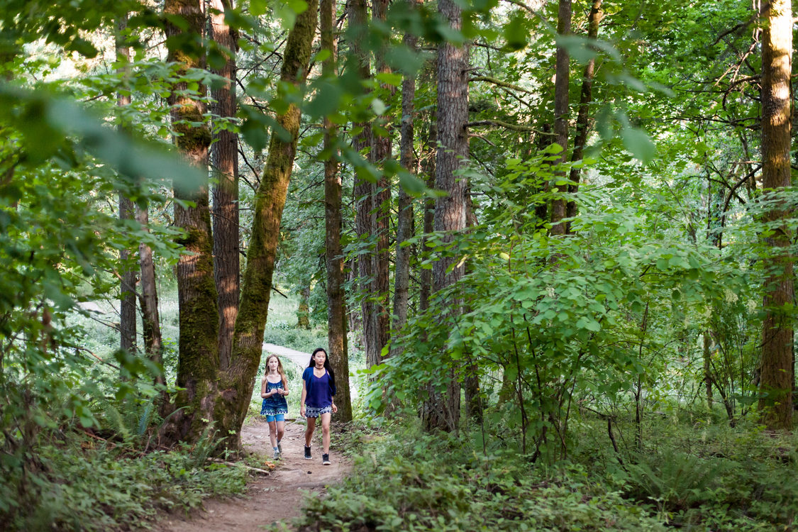 photo of two children hiking at Mount Talbert Nature Park