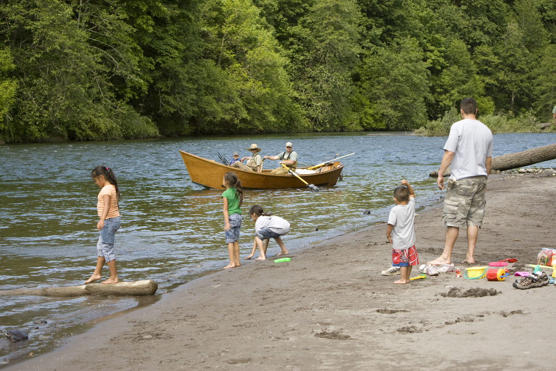 photo of Sandy River at Oxbow Regional Park